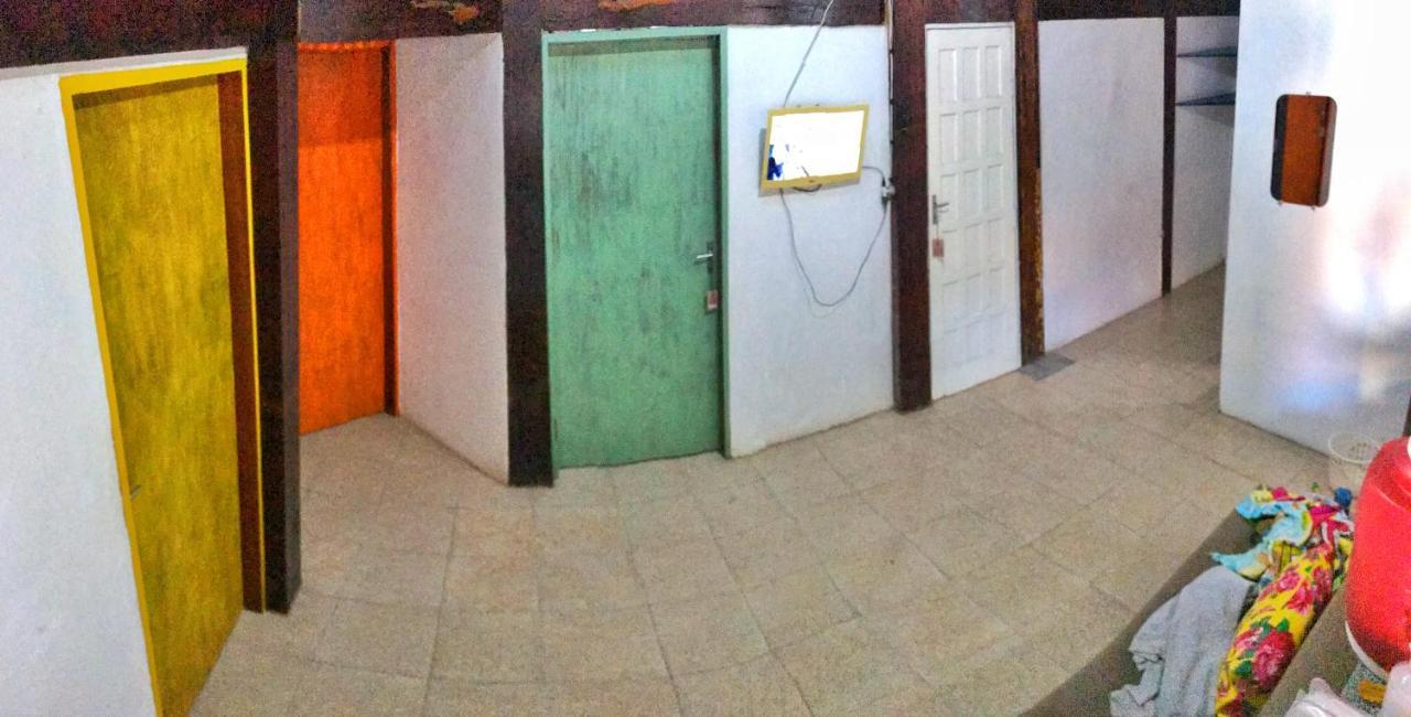 Hostel Luar Санта-Крус-Кабралія Екстер'єр фото